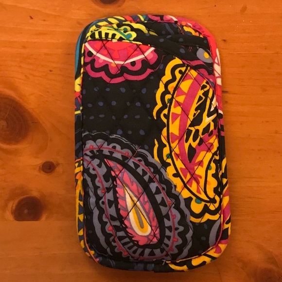 Vera Bradley Accessories - 🌸 FREE ADD ON Vera Bradley double glasses case